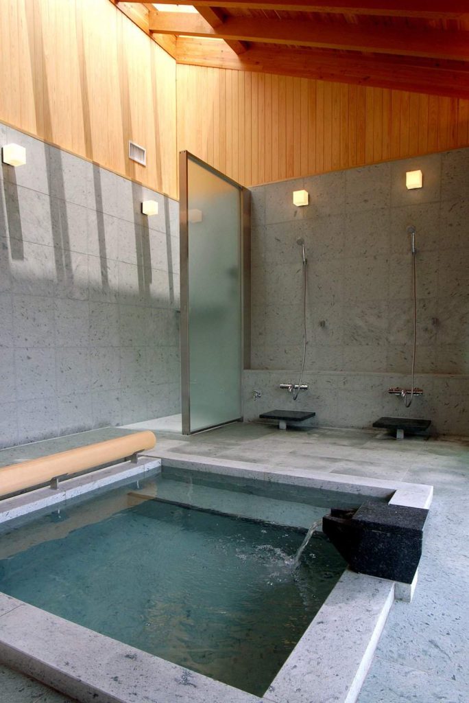 雷山の別荘　温泉浴室